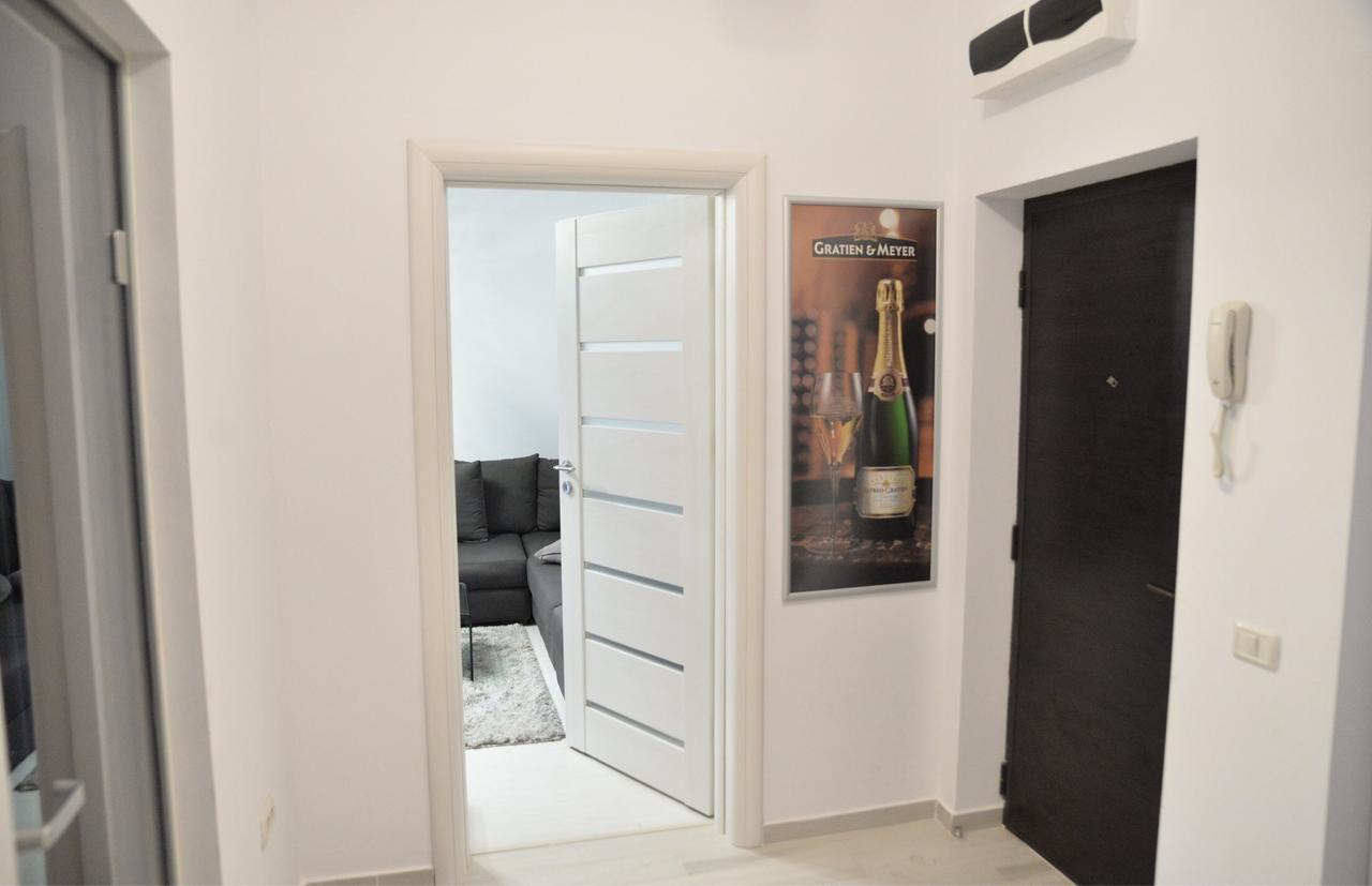 Raph Apartment Năvodari Exterior foto